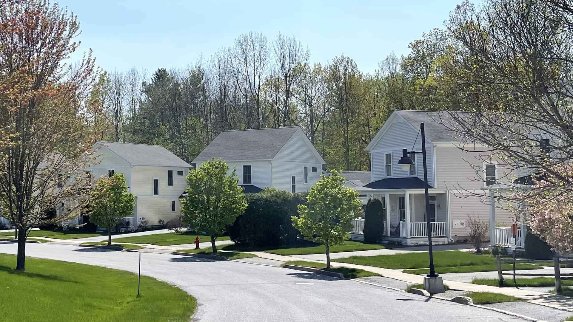 Commons At Essex Way