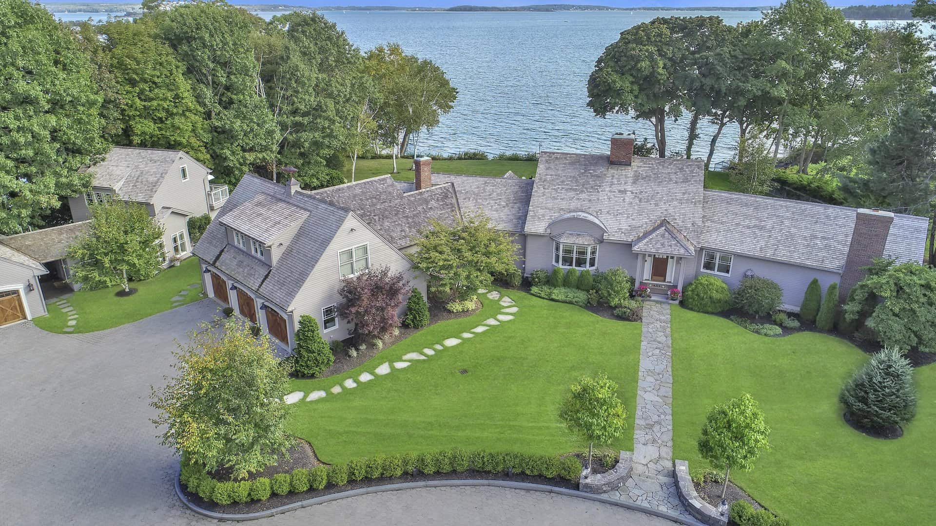 Maine Luxury Homes