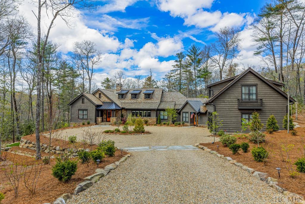 Cashiers Lakefront Homes