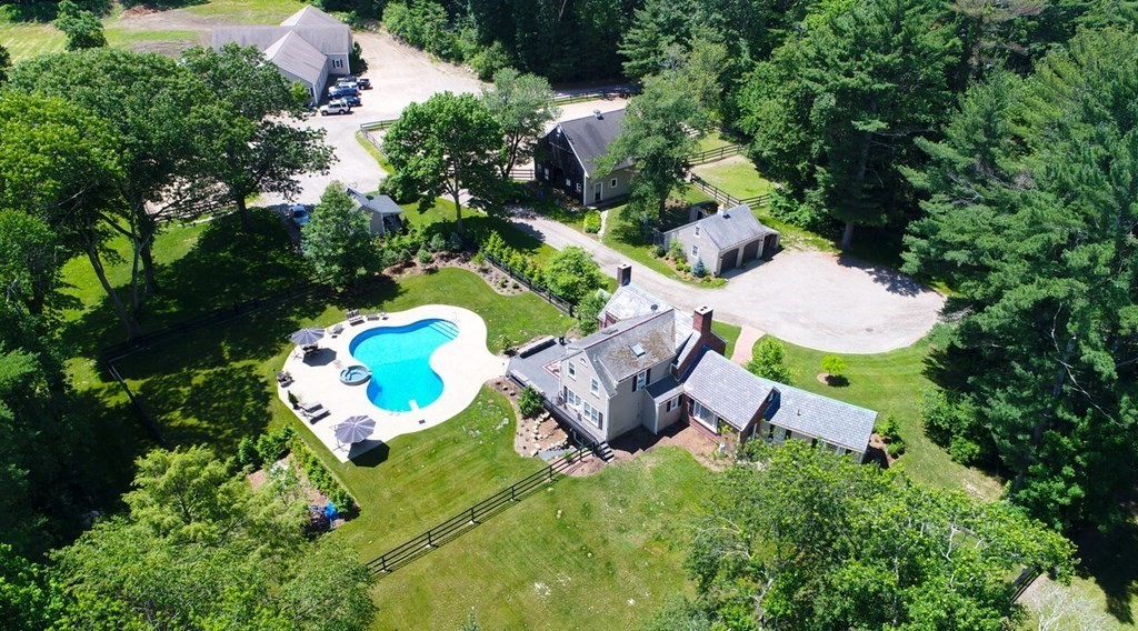 Norwell MA Homes with Office Space