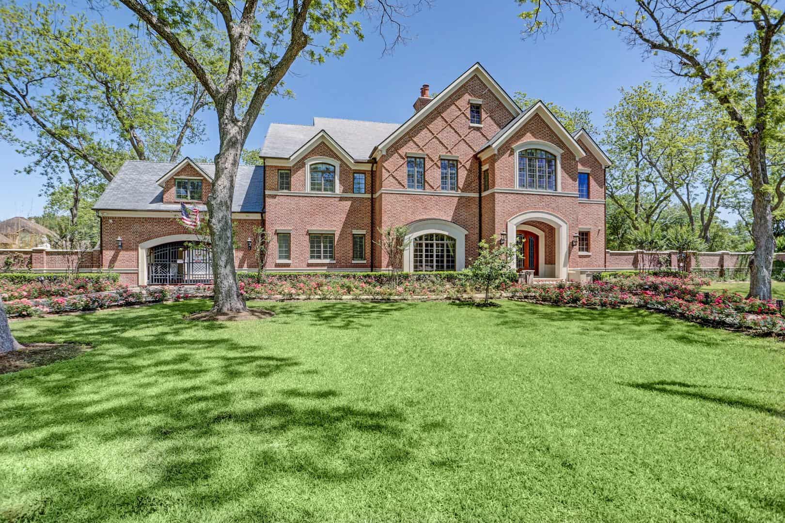 Homes for Sale in Greatwood in Sugar Land TX