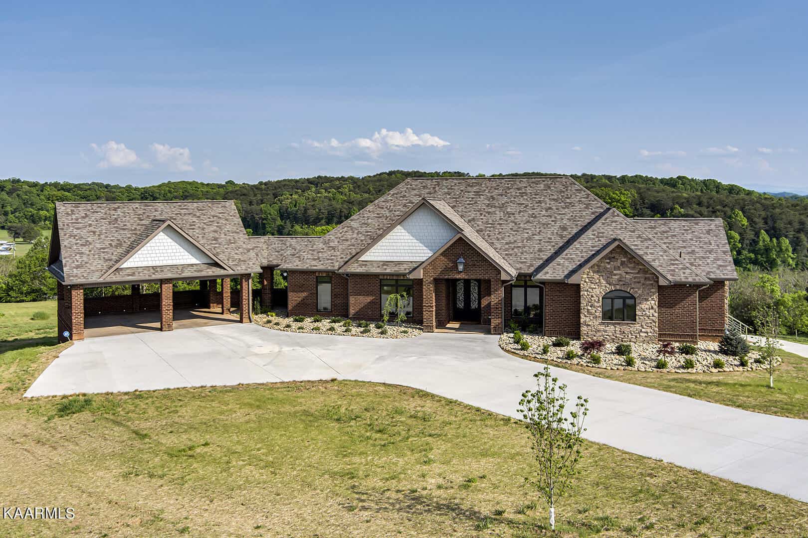 Waterfront Homes for Sale in Maryville TN