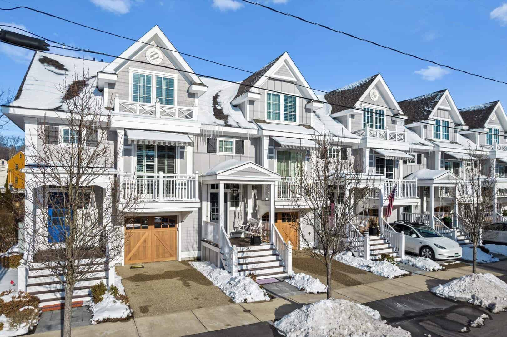 Waterfront Homes for Sale in Exeter NH