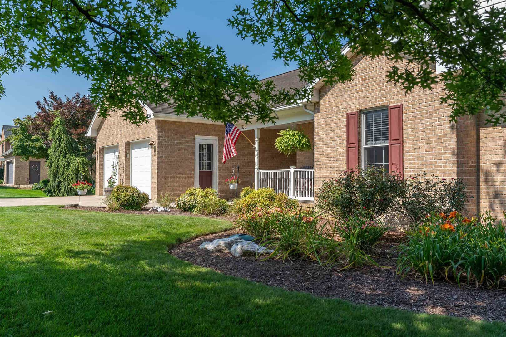 Listings for Mattias Clymer