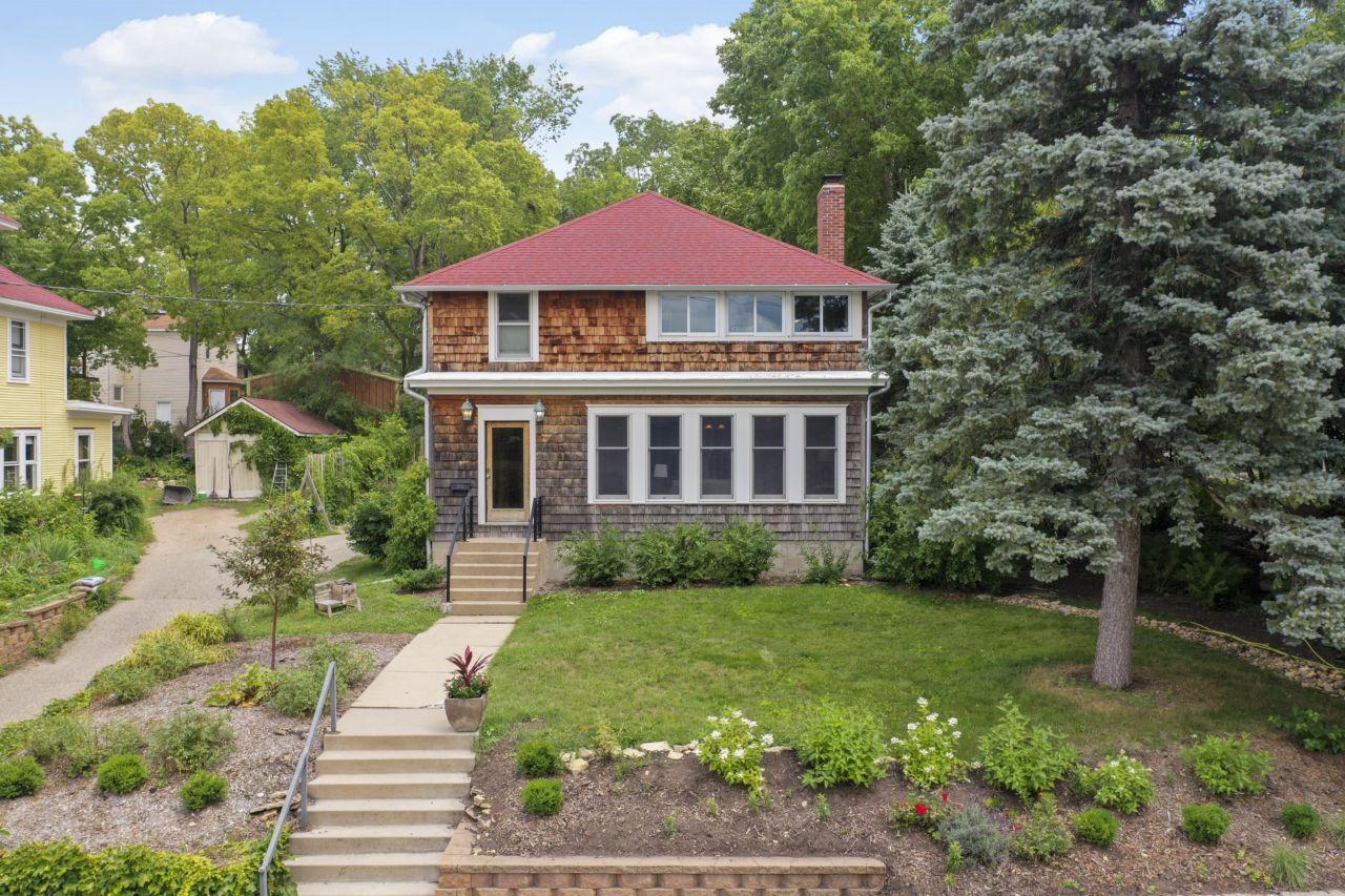 Listings for Rob Schanilec