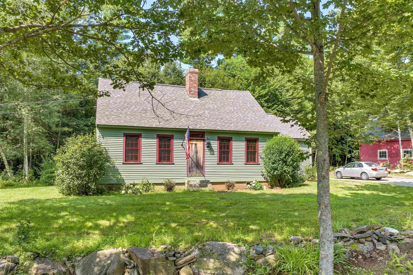 Listings for Katie Tusi