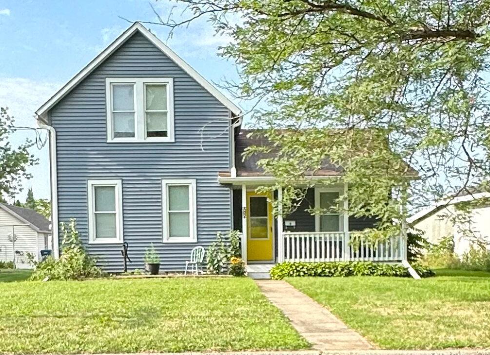 Listings for Stephanie