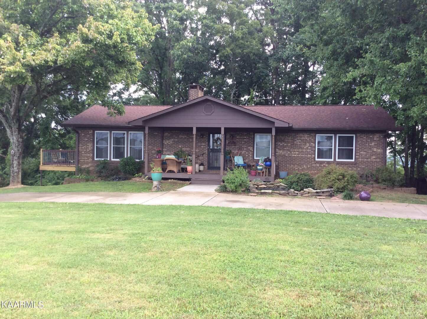 Houses for Sale in Clinton TN