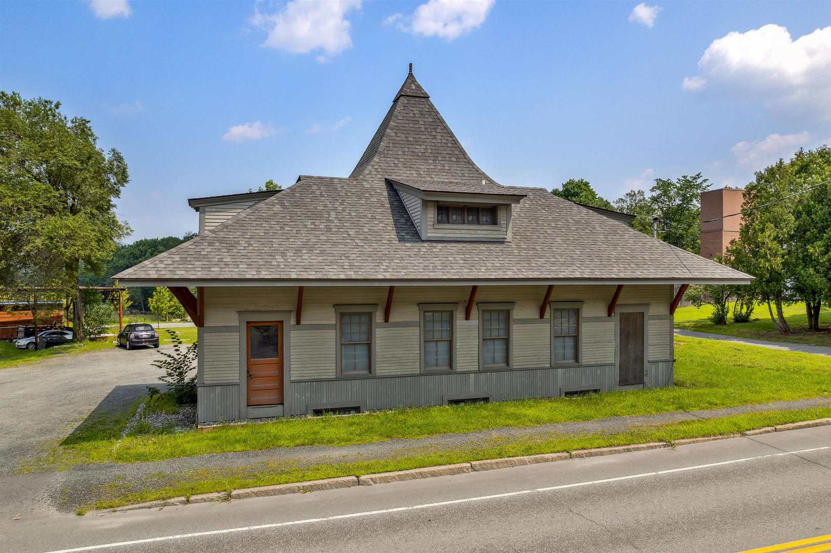 Woodstock Homes $500K to $1M