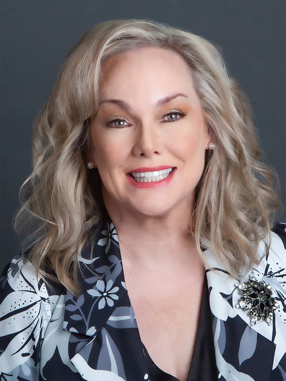 Lisa Stout