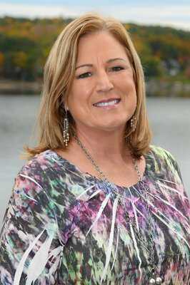 Amy Bairstow Maxfield Real Estate