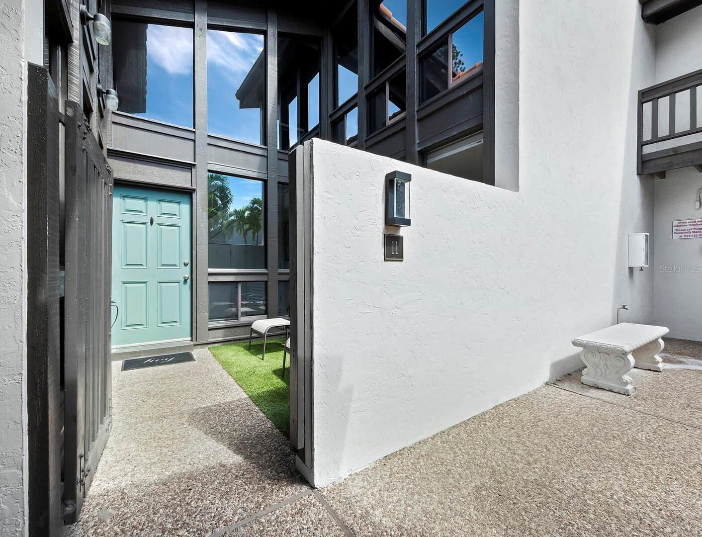 Homes for Sale in Golf Communities on Lido Key Island FL