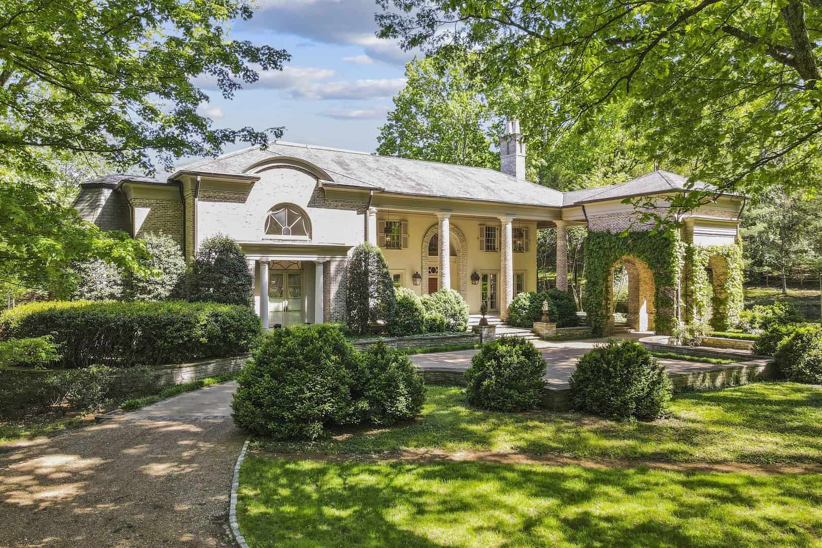 Equestrian Properties