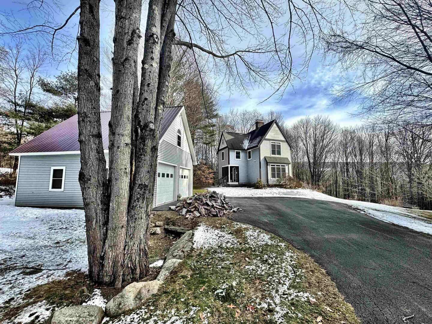 Listings for Dana Haley