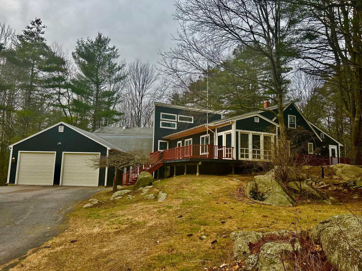 Listings for Andrea Roth Kimmich