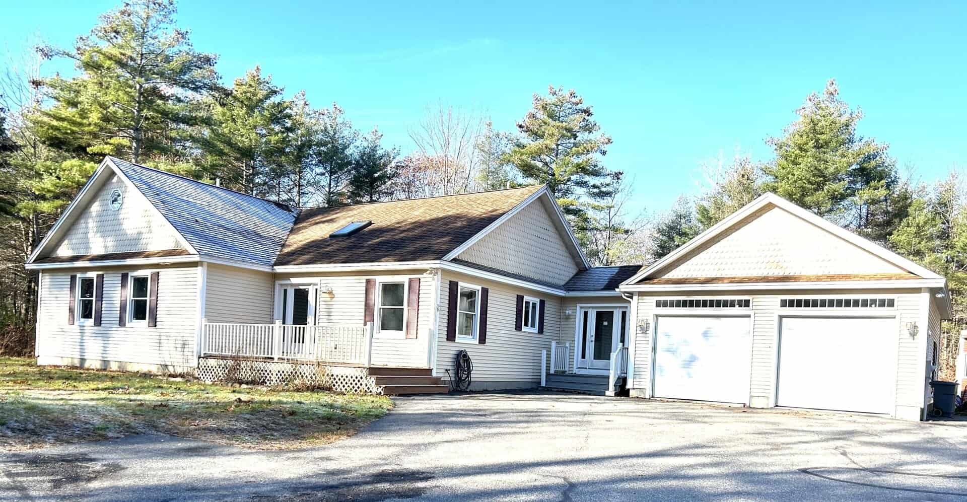 Listings for Melanie Saccuzzo