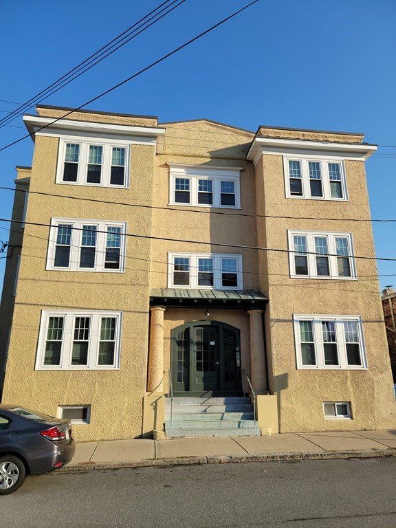 Multi-Family Homes for Sale Over $2M in Belmont MA