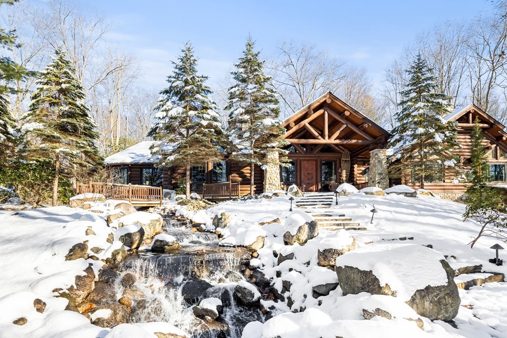 Hilltown Homes