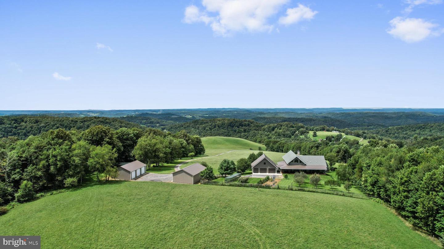 100+ Acres
