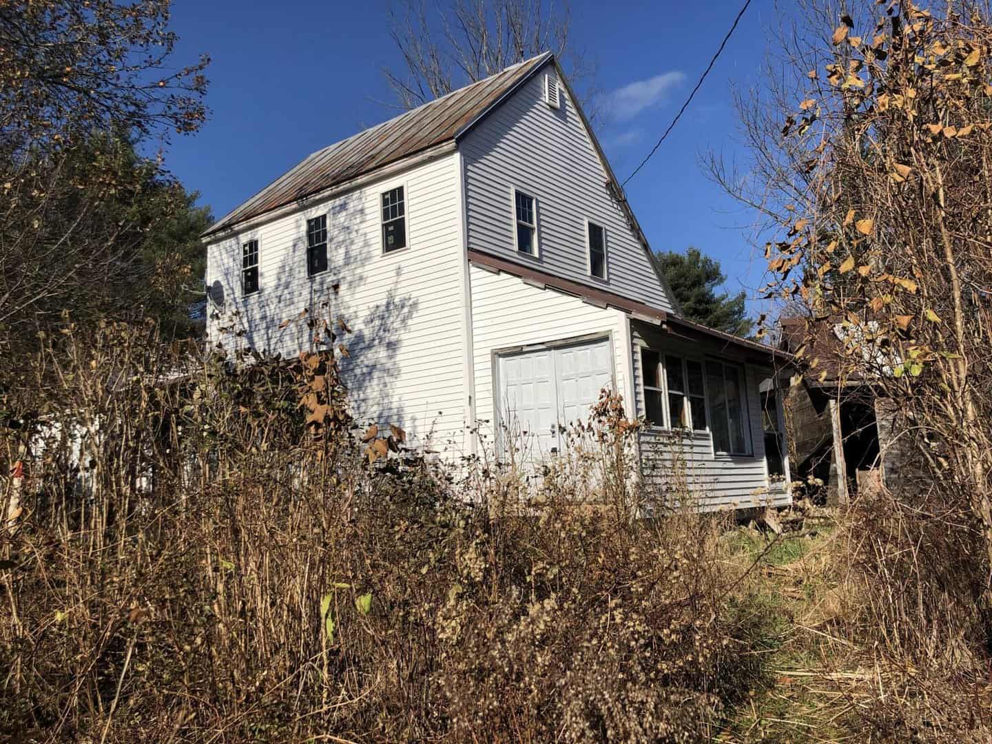 Listings for Corie Singer