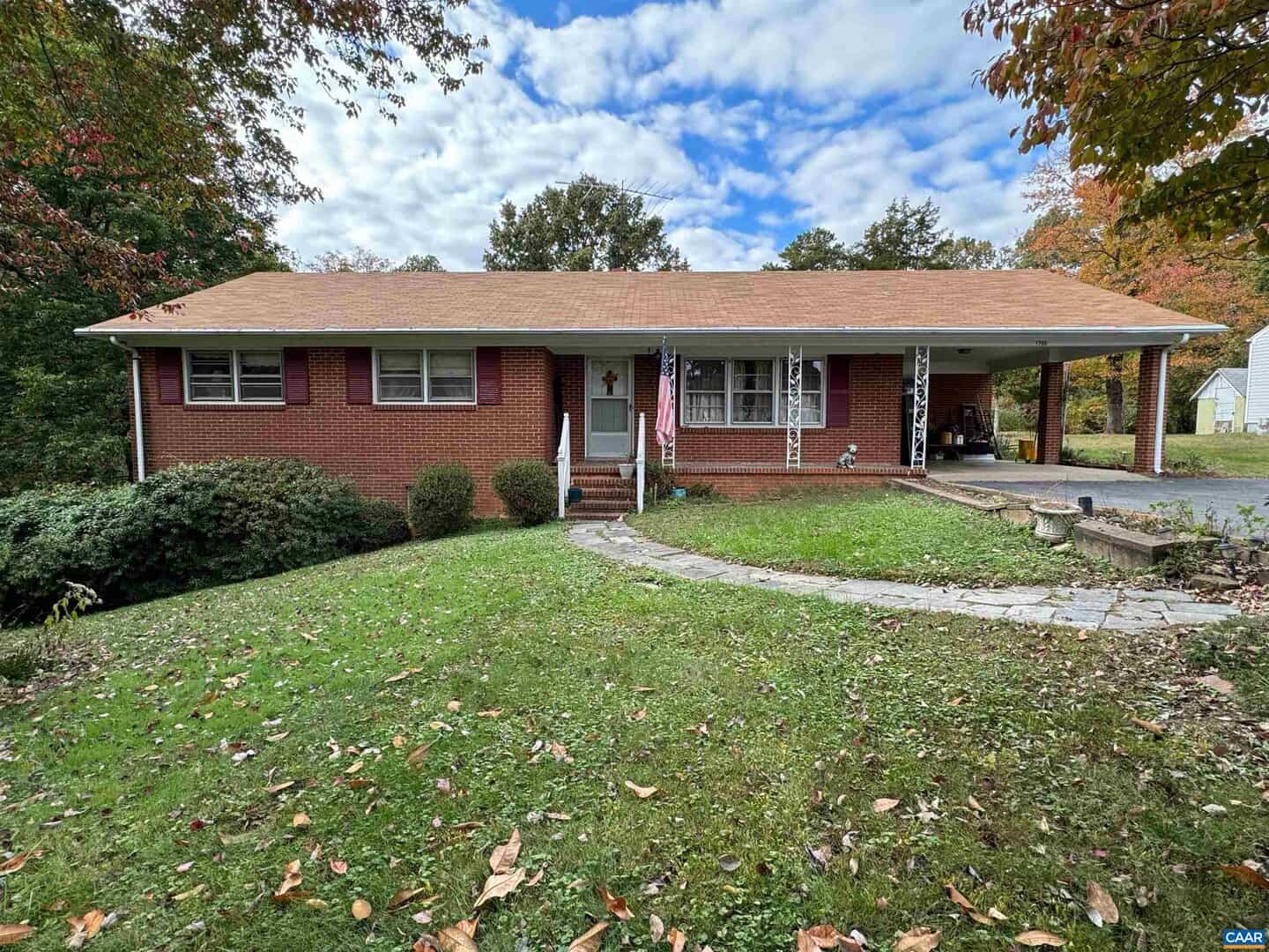 Homes for Sale in the Woodbrook Elementary School District