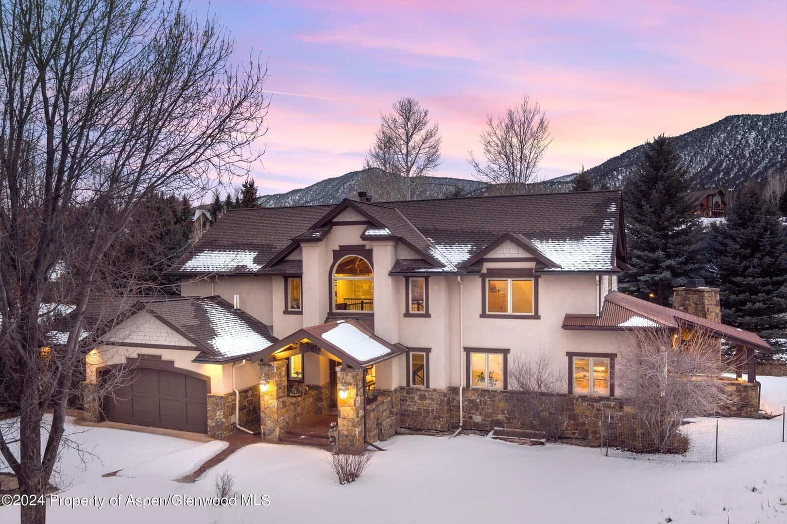 Our Listings in Aspen Glen
