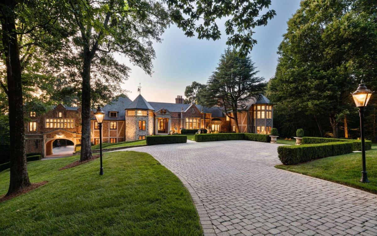 Listings for Rebecca Darrah