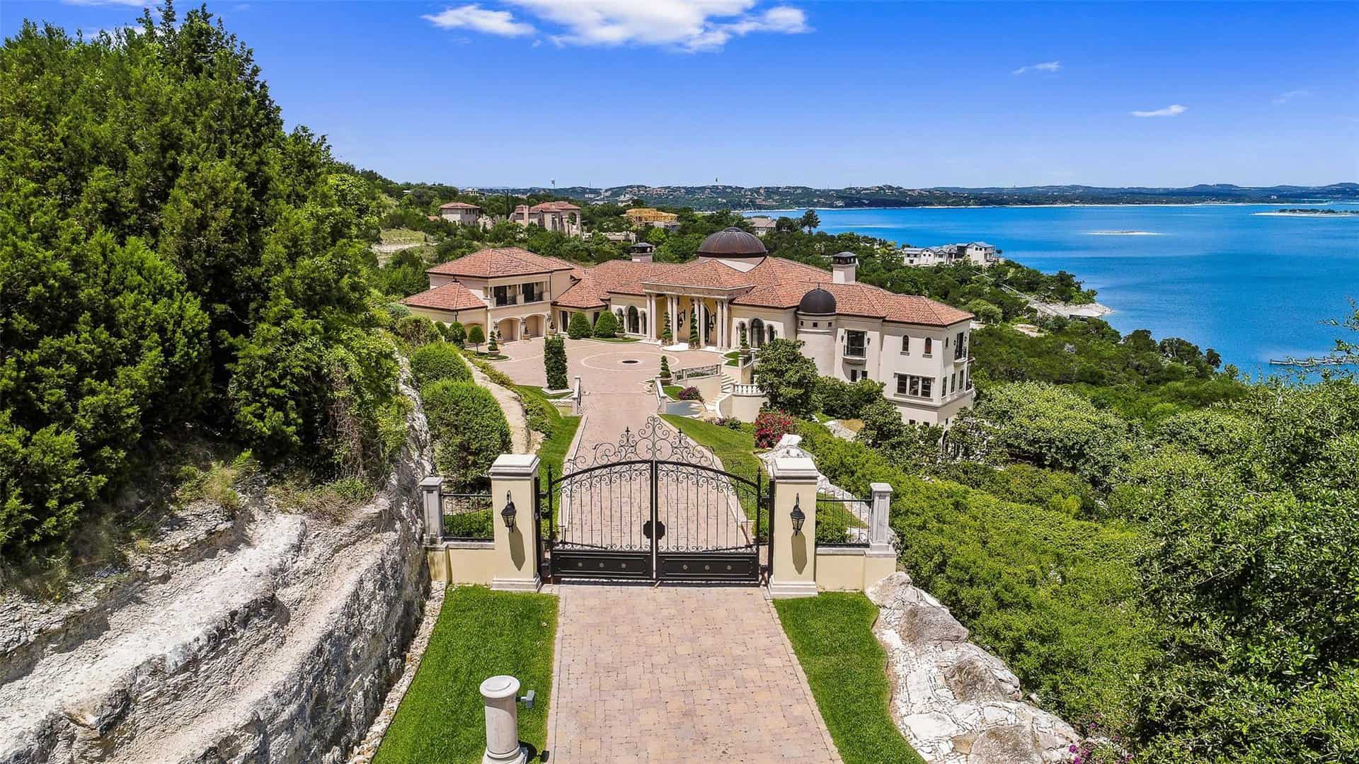 Homes with Large Yards