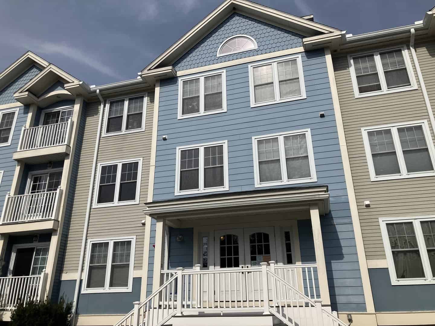 Listings for Casey Peicott