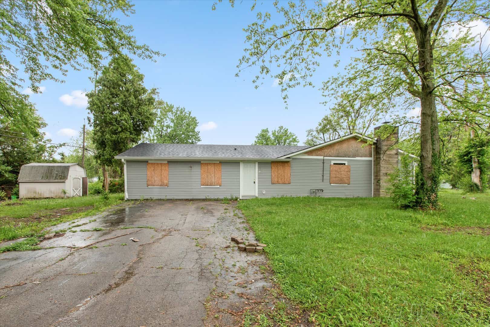 Listings for Shauna Dixon