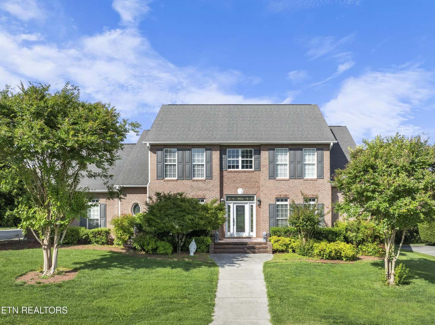 Listings for Debra Gauthier