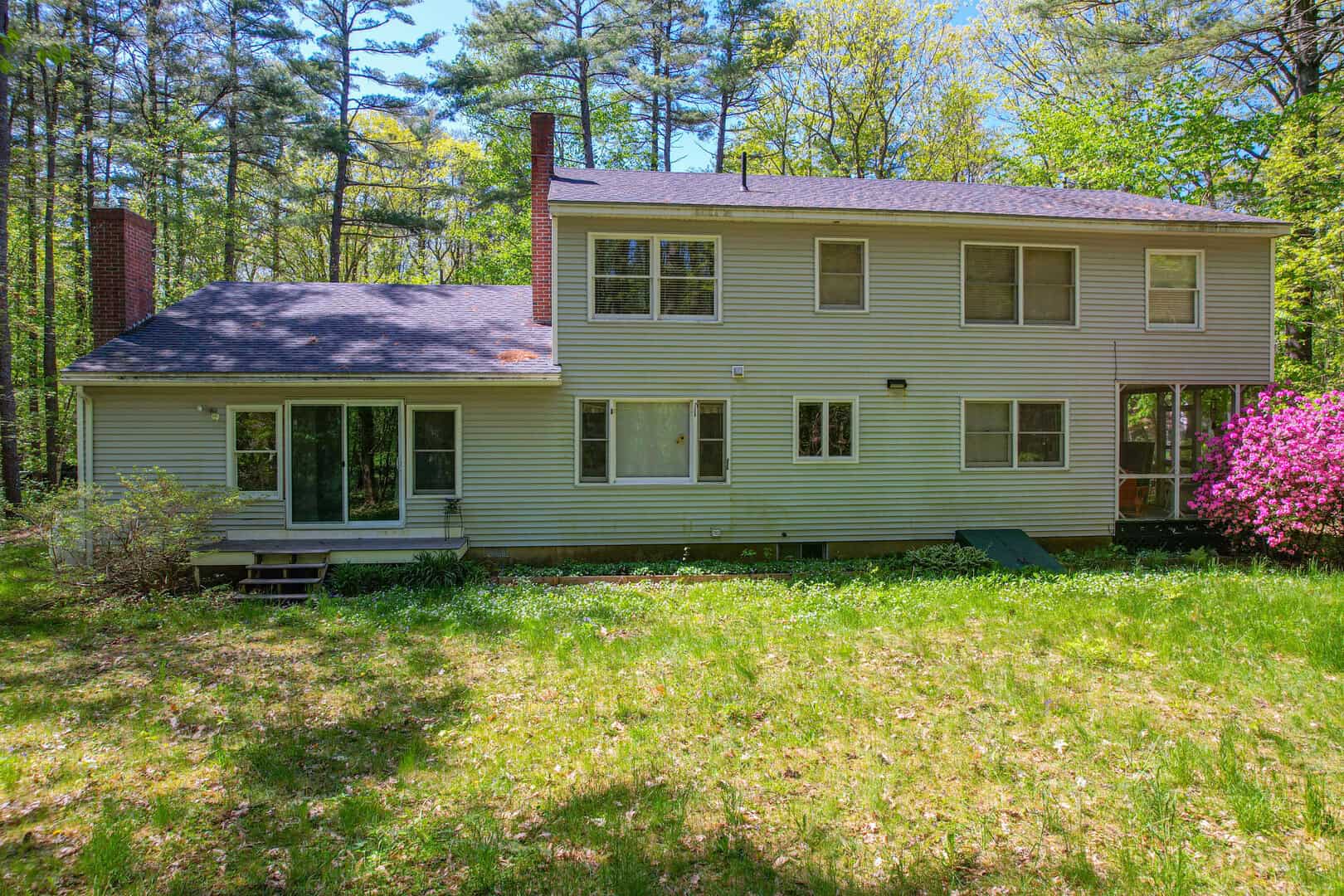 Listings for Stephen Marcil