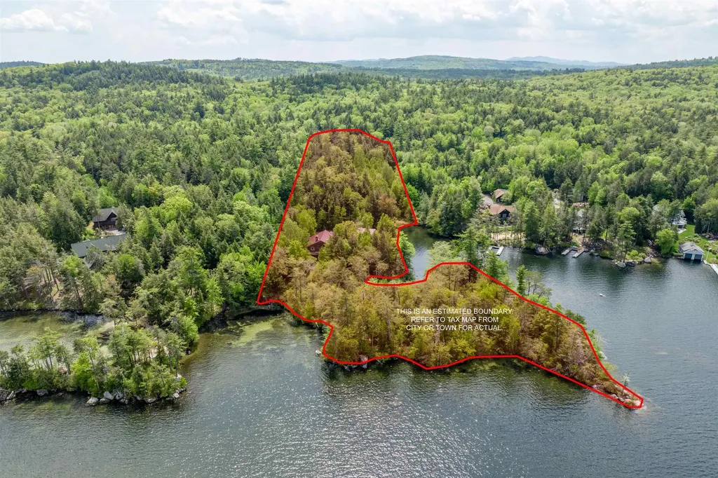 Meredith NH Lake Winnipesaukee Homes 