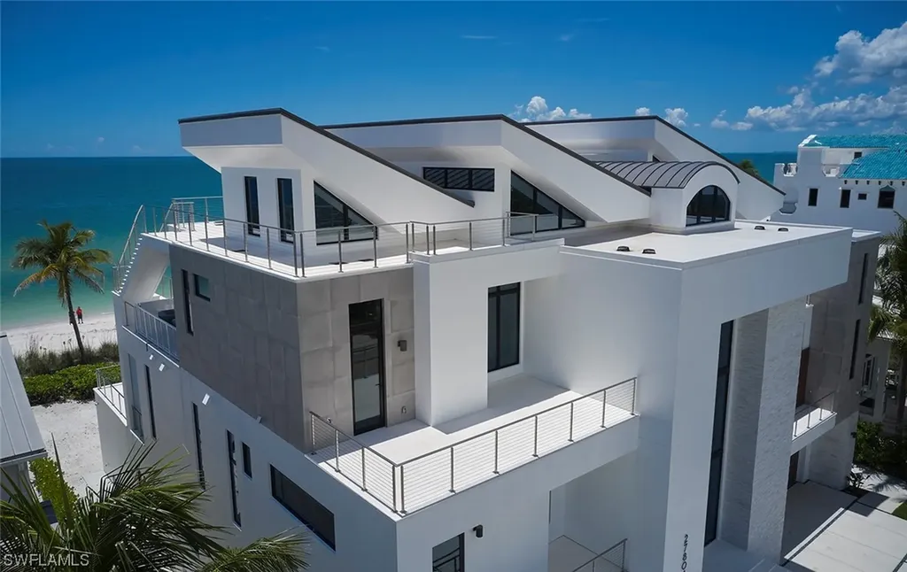Bonita Beach