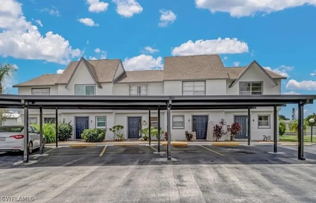 Catania Gardens Condo