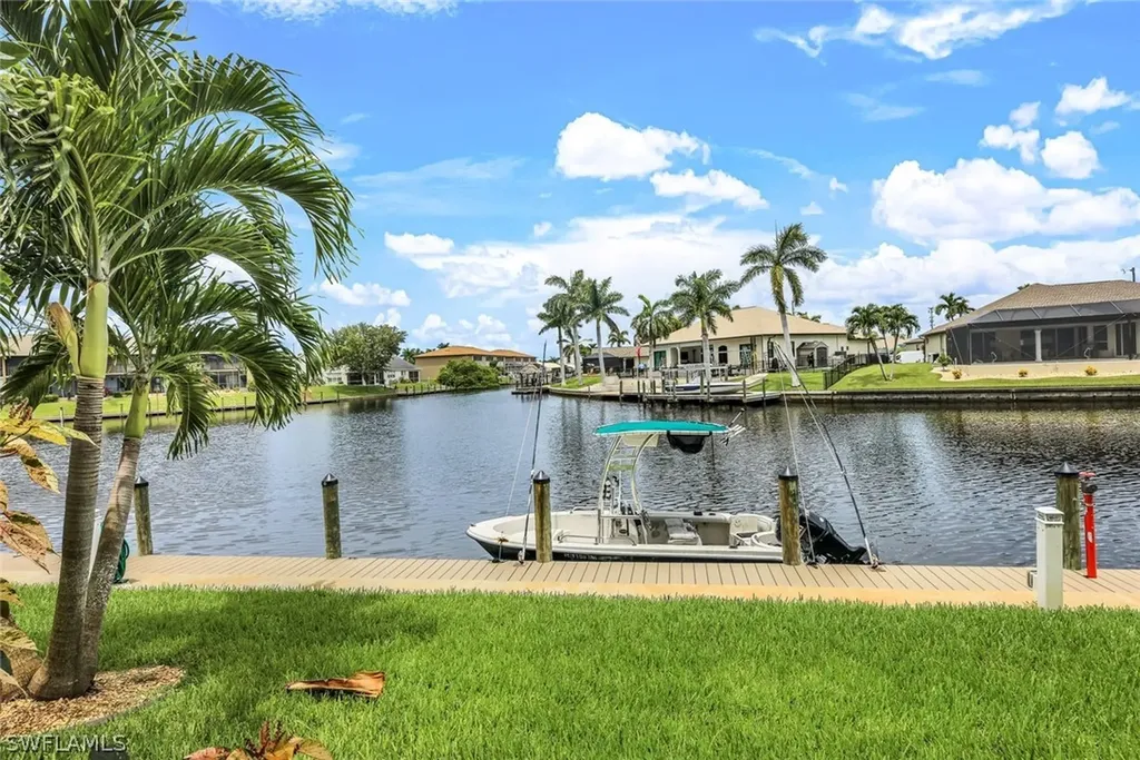 Moorings Of Cape Coral Condo Phase 1