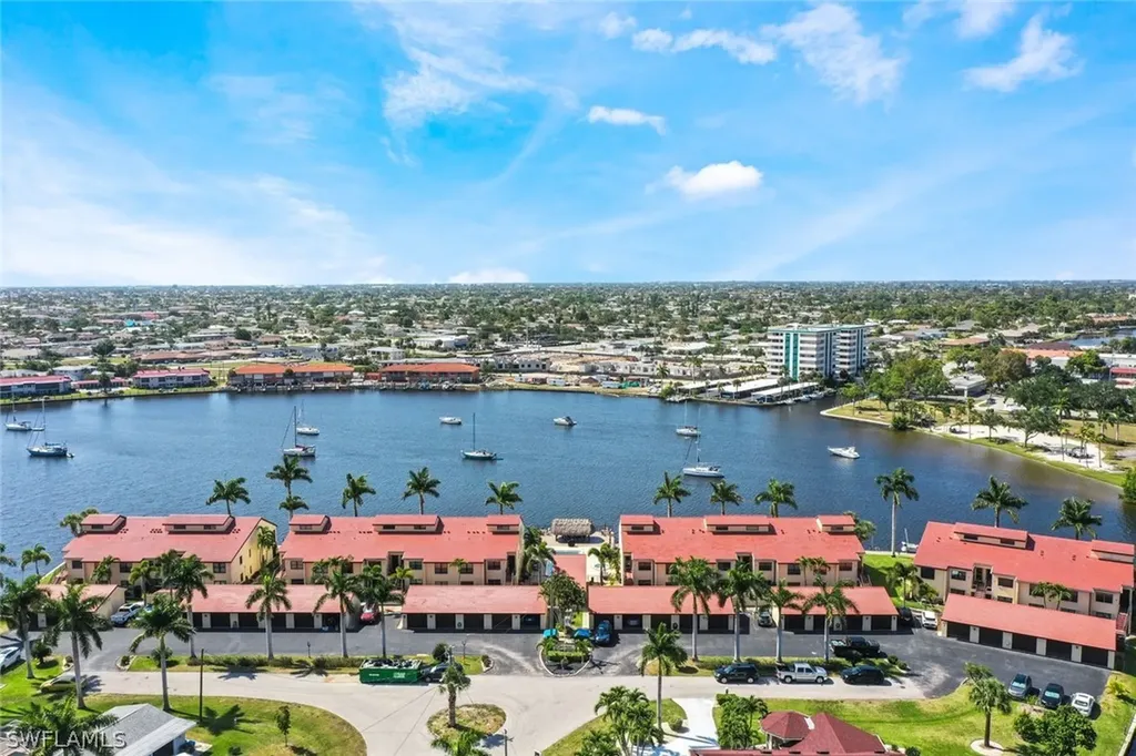 Sunnybrook Harbour Condo