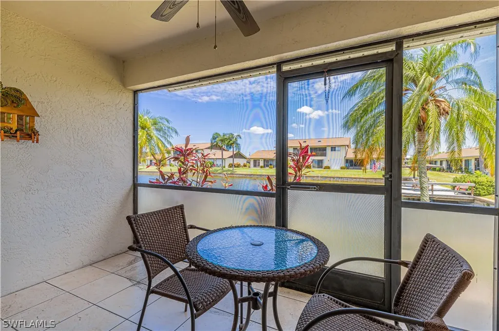 Waters Edge Of Cape Coral Condominium