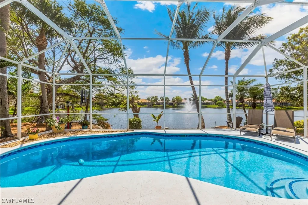 Colony Lakes
