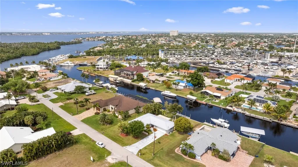 Deep Lagoon Estates
