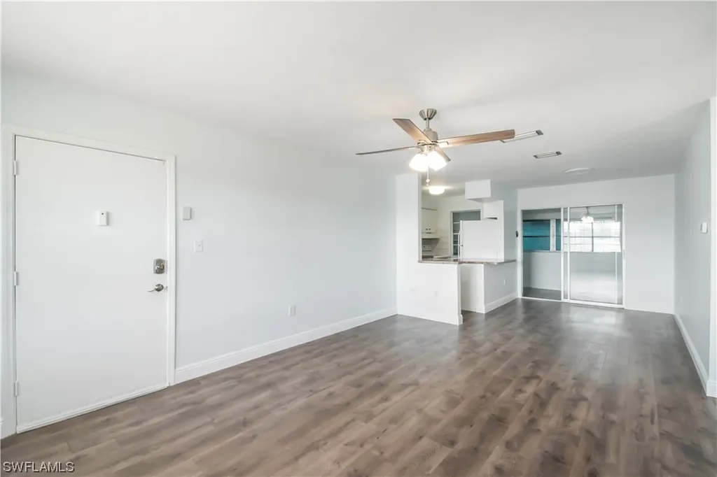 Hyde Park Condominium