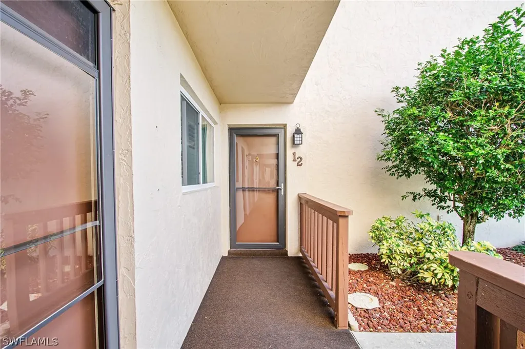 Lockwood Terrace Condo