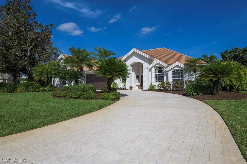 Mahogany Isle