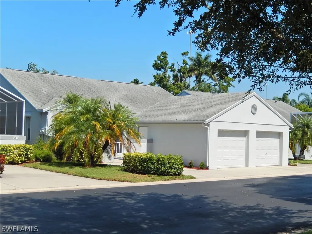 Pine Ridge Of Fort Myers Village
