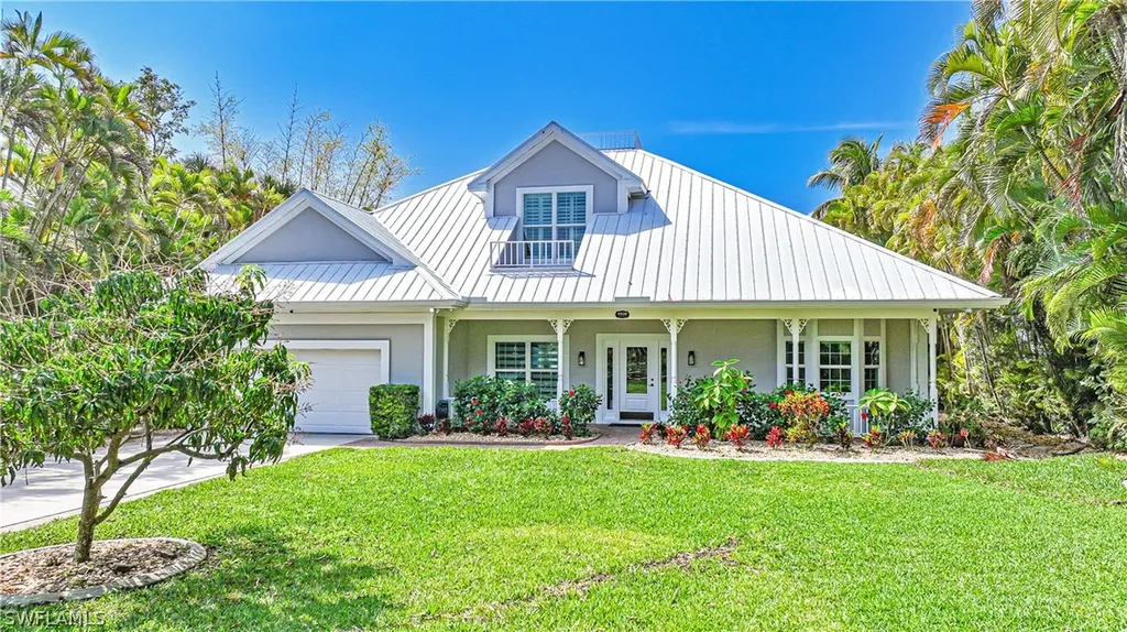 Caloosa Yacht  Racquet Club