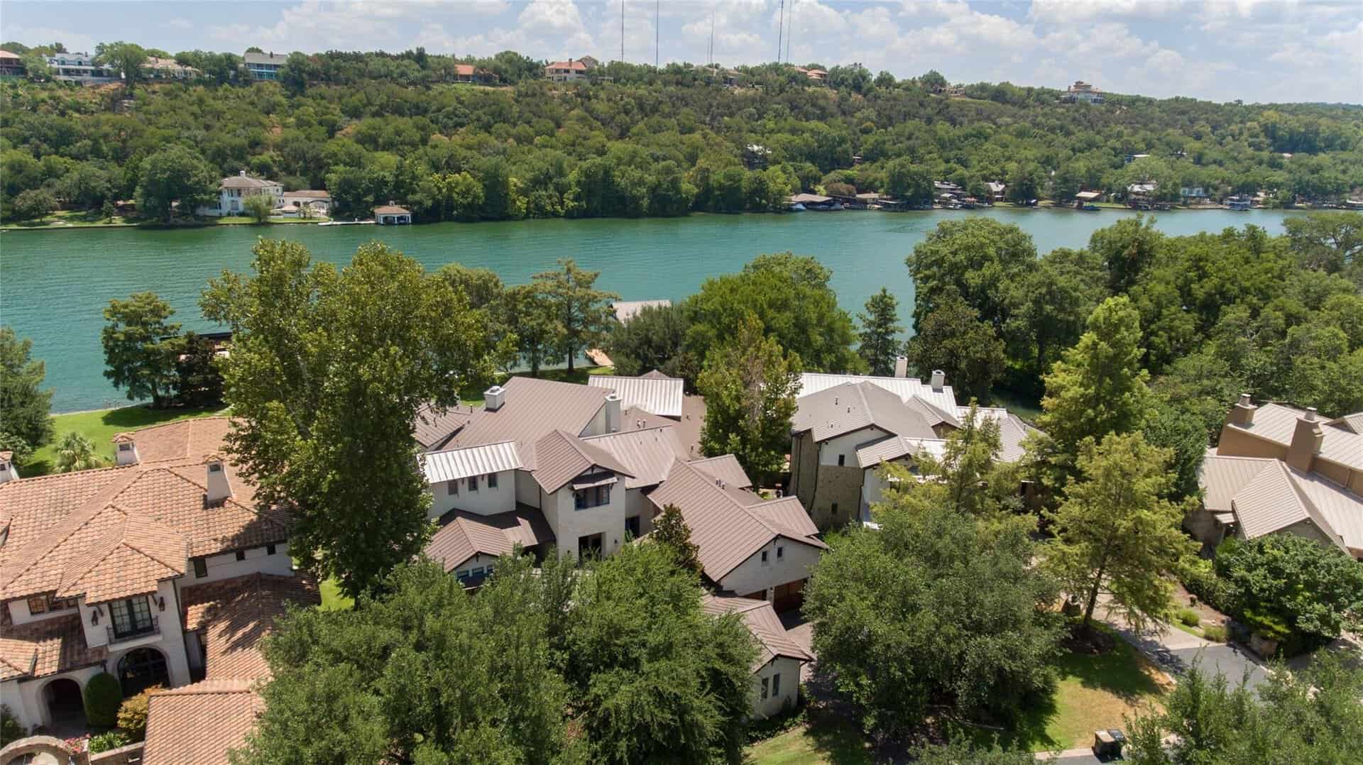 Homes with Lake Access