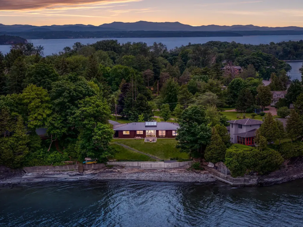 2 Bedroom Homes in Vermont