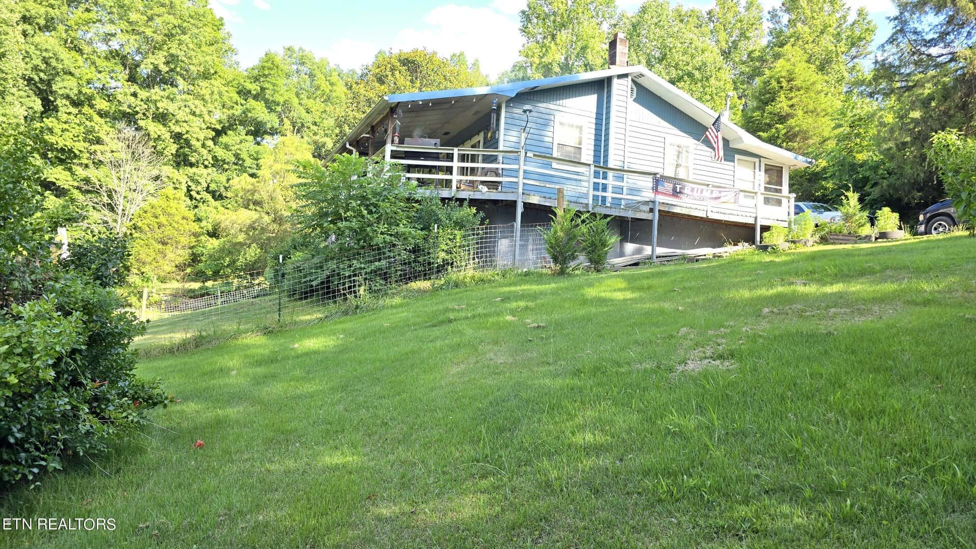 Stiner Shores