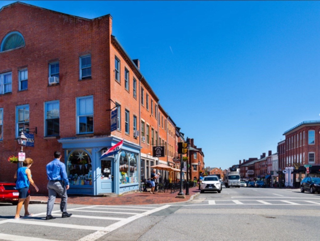Listings for William Barrows