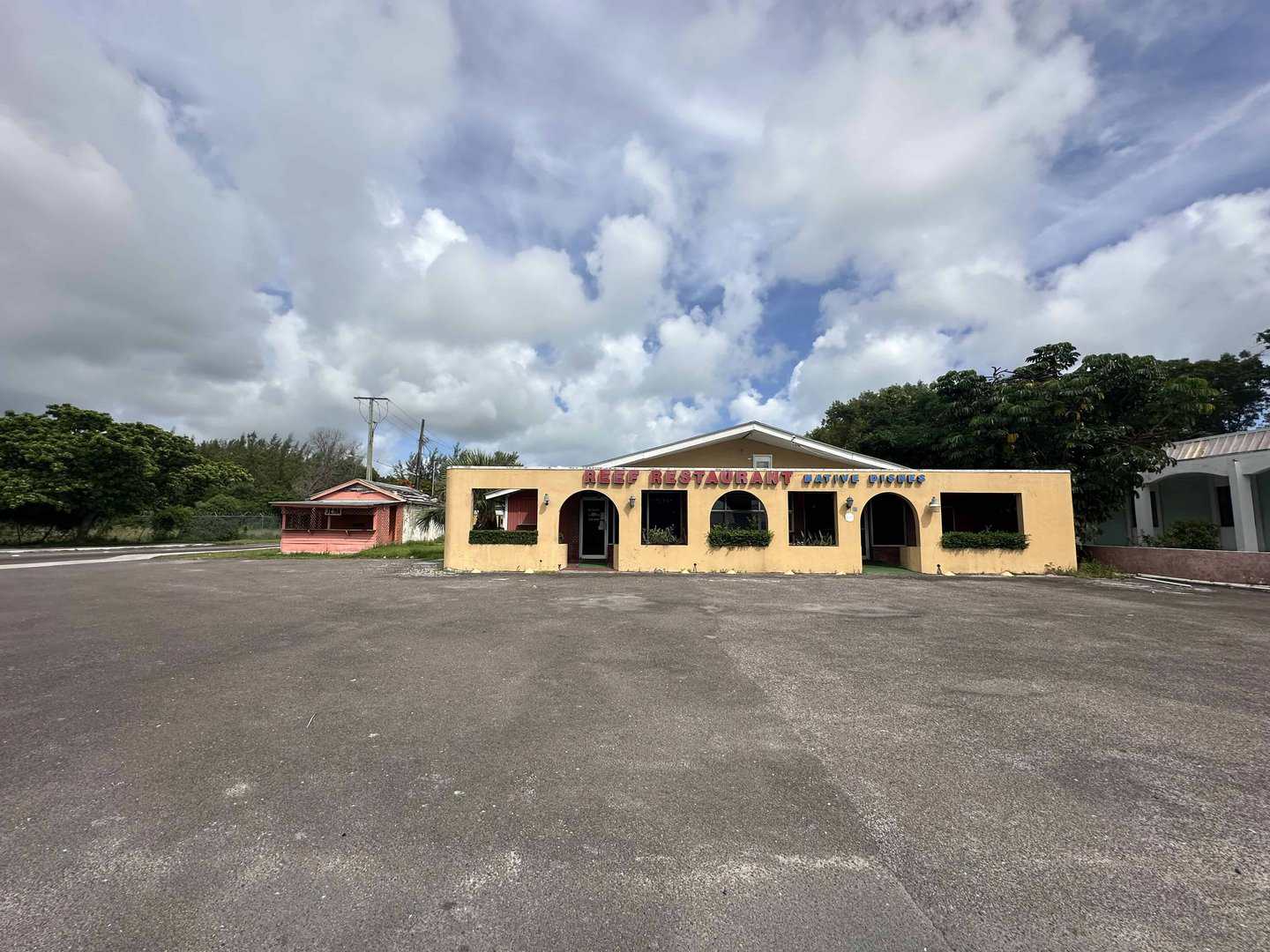 Listings for Erin Surujlal